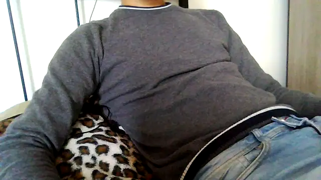 Snapshot of tommyboyteen chatting on January 31, 2025, 2:07 pm tommyboyteen online show from January 31, 2025, 2:07 pm