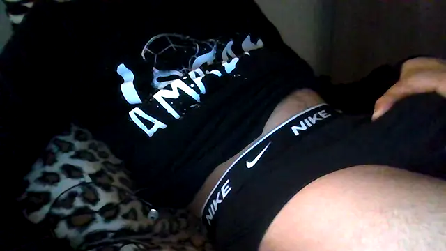 Snapshot of tommyboyteen chatting on February 4, 2025, 7:22 pm tommyboyteen online show from February 4, 2025, 7:22 pm