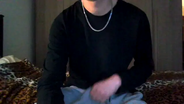 Snapshot of tommyboyteen chatting on February 19, 2025, 4:44 pm tommyboyteen online show from February 19, 2025, 4:44 pm