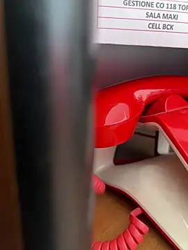 fuocovivo4 online show from March 2, 2025, 2:32 pm