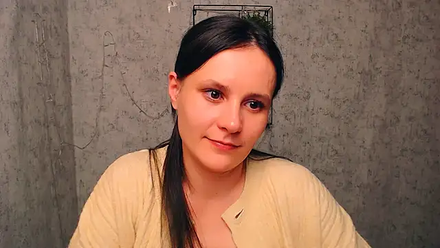 ValeriaHeart  online show from February 11, 2025, 5:18 pm