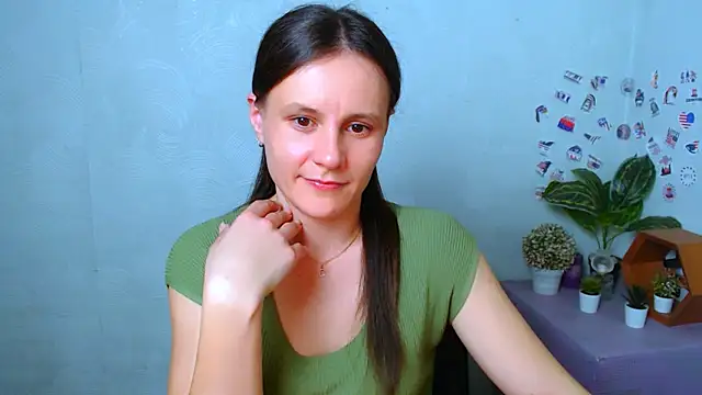 ValeriaHeart  online show from March 4, 2026, 2:01 pm