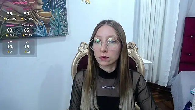 Snapshot of Carlin_Diaz chatting on March 11, 2025, 10:31 pm Carlin Diaz online show from March 11, 2025, 10:31 pm