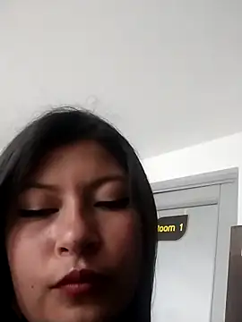 Rachel new20 online show from March 18, 2025, 7:20 pm