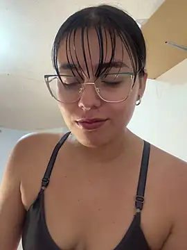 Snapshot of megan_cl chatting on February 20, 2025, 6:17 am megan cl online show from February 20, 2025, 6:17 am