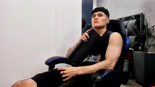 roan birkin online show from October 13, 2025, 8:53 pm