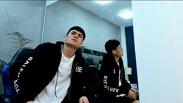 roan birkin online show from November 20, 2025, 7:13 pm