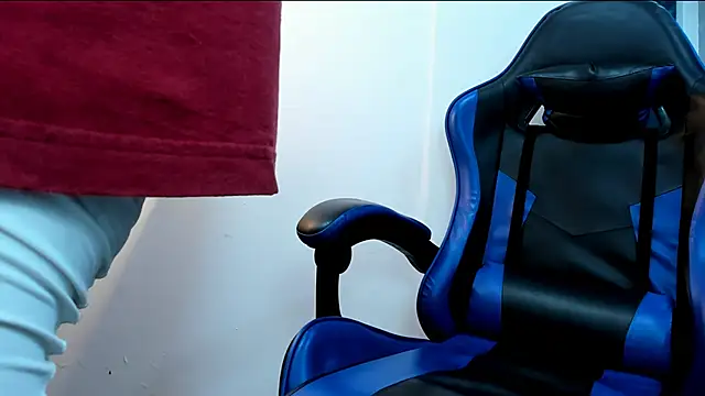 roan birkin online show from December 19, 2025, 7:43 pm