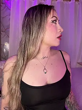 Snapshot of Lally_Valencia__ chatting on May 24, 2026, 7:24 am Lally Valencia online show from May 24, 2026, 7:24 am