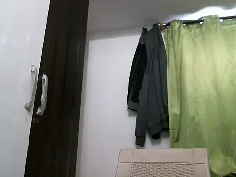 indianhairybull online show from November 16, 2025, 4:51 am