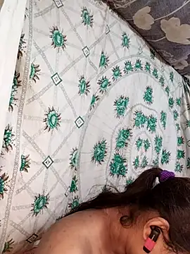 Snapshot of monekhan123 chatting on February 21, 2025, 6:26 pm monekhan123 online show from February 21, 2025, 6:26 pm