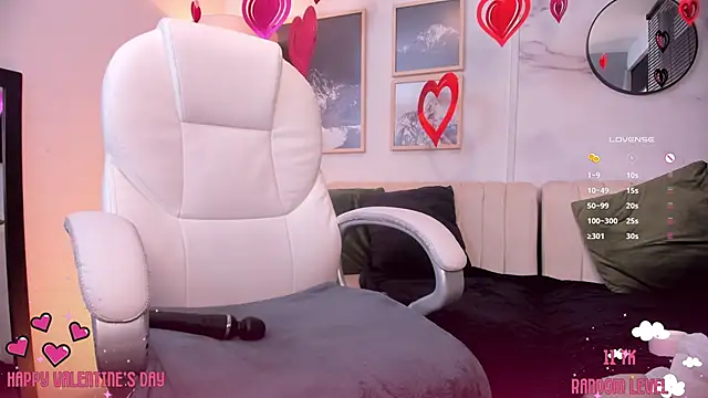 Dafne 00 online show from February 15, 2025, 6:33 pm