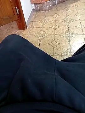 NAvoglia online show from April 27, 2026, 10:02 am