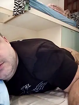 NAvoglia online show from April 28, 2026, 3:06 pm