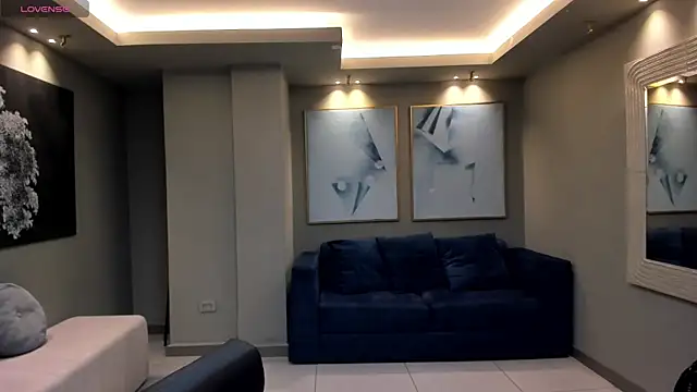 BeccaBaxter online show from March 11, 2025, 7:25 pm