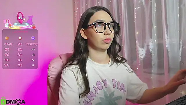 Arianahot777 online show from September 9, 2025, 8:30 pm