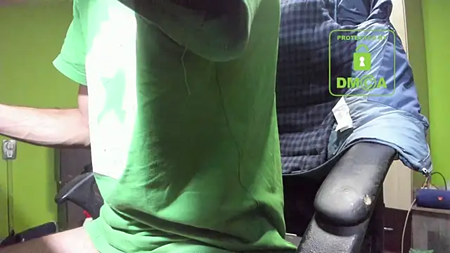 BigCumShoot online show from January 31, 2025, 4:14 am