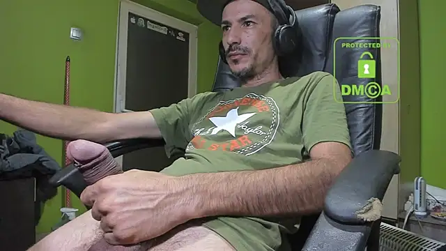 BigCumShoot online show from October 11, 2025, 4:12 am