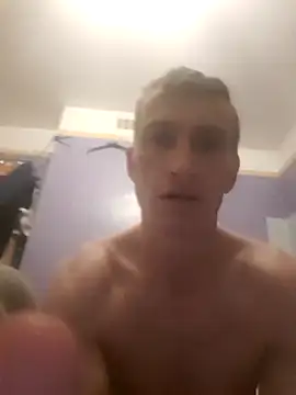 Snapshot of BigKyle2025 chatting on November 25, 2025, 10:54 pm BigKyle2025 online show from November 25, 2025, 10:54 pm