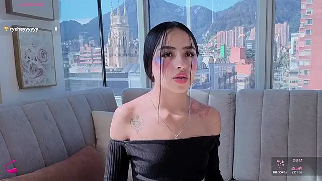 Daphne chers online show from January 9, 2026, 7:37 pm