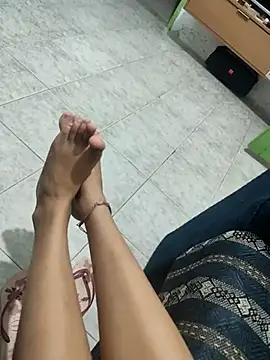 Snapshot of lisinhabsdm2 chatting on March 6, 2025, 10:04 pm lisinhabsdm2 online show from March 6, 2025, 10:04 pm