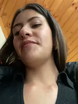 Snapshot of Andrea18_blonde chatting on March 12, 2025, 3:40 pm Andrea18 blonde online show from March 12, 2025, 3:40 pm