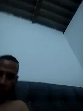 Snapshot of EL_MATACULO1 chatting on April 1, 2026, 7:31 am EL MATACULO1 online show from April 1, 2026, 7:31 am