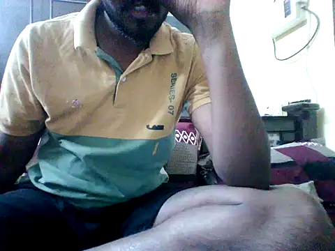 Snapshot of anandhababu chatting on December 22, 2025, 12:29 am anandhababu online show from December 22, 2025, 12:29 am