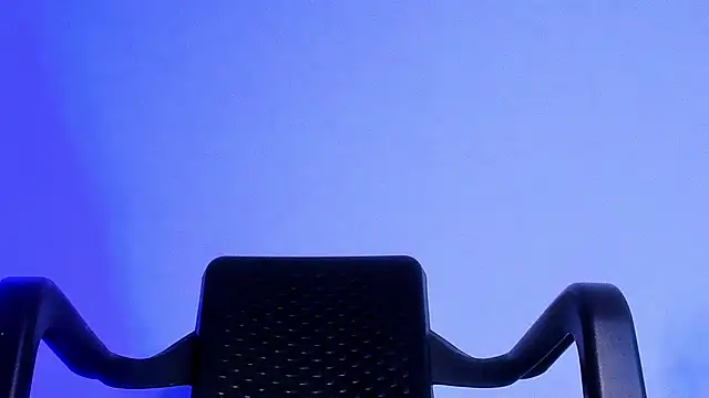 Karla Dior7 online show from February 16, 2025, 4:53 pm