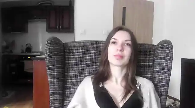 aurora lust online show from February 6, 2025, 7:45 am