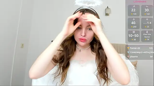 Lora Rosee online show from February 14, 2025, 1:51 pm