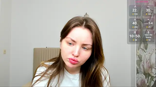 Lora Rosee online show from March 6, 2025, 5:14 am