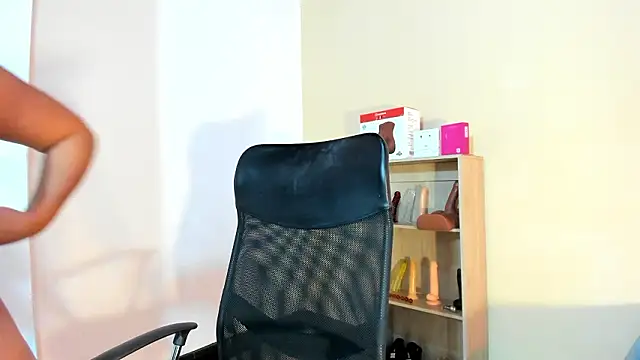 Violetta 0 online show from March 5, 2026, 12:23 pm