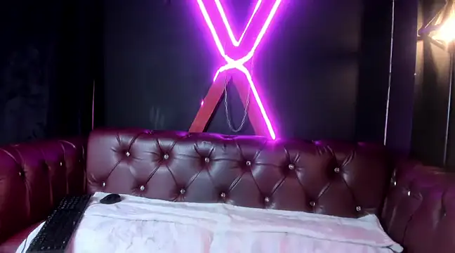 cassidy blossom online show from February 11, 2025, 2:25 am