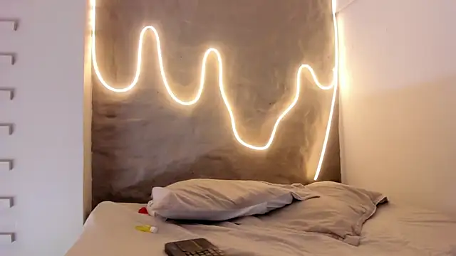 Gretta Diaz online show from April 9, 2026, 11:48 am