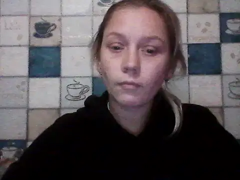 Anna wey online show from November 10, 2025, 6:29 pm