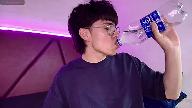 PepperTwink online show from September 22, 2025, 12:51 pm