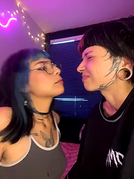 mavimist   online show from October 26, 2025, 10:25 pm