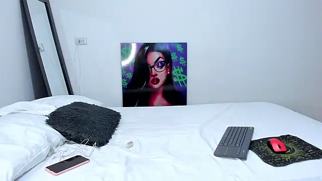 andrea cherryy online show from September 13, 2025, 3:34 pm