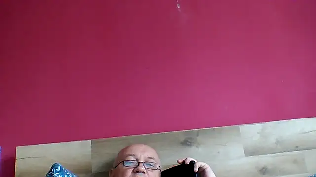 Snapshot of ruplumber chatting on October 5, 2025, 10:57 am ruplumber online show from October 5, 2025, 10:57 am