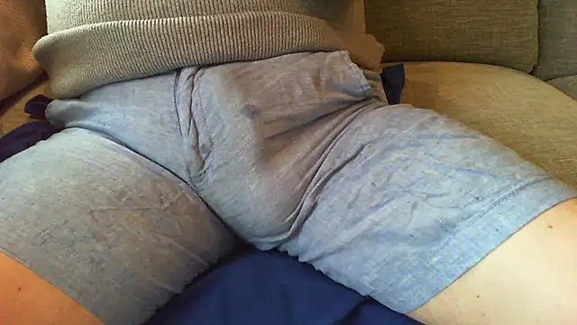 Snapshot of bulgeseeker chatting on March 12, 2026, 7:36 am bulgeseeker online show from March 12, 2026, 7:36 am