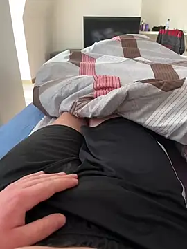 Snapshot of Hamsa66 chatting on February 16, 2025, 11:59 am Hamsa66 online show from February 16, 2025, 11:59 am