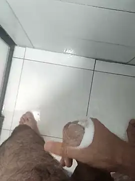 legolasleo online show from December 18, 2025, 7:42 pm