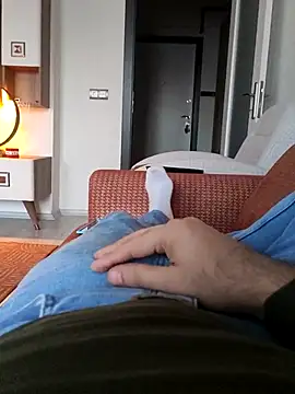 legolasleo online show from March 31, 2026, 3:19 am