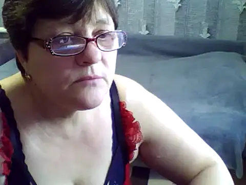 ElzaJewel online show from February 9, 2025, 5:50 am