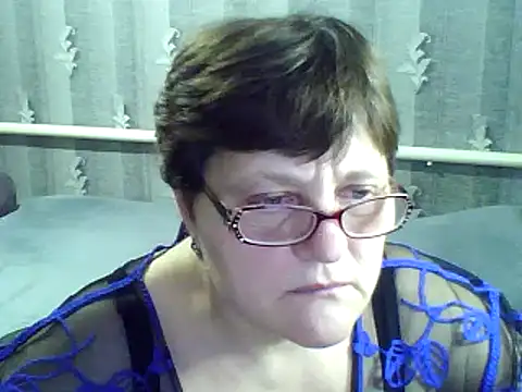 ElzaJewel online show from February 12, 2025, 10:37 pm