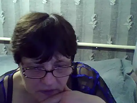 ElzaJewel online show from February 16, 2025, 11:05 pm