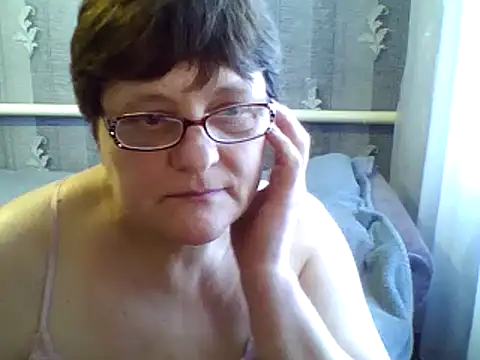 ElzaJewel online show from February 19, 2025, 1:28 pm