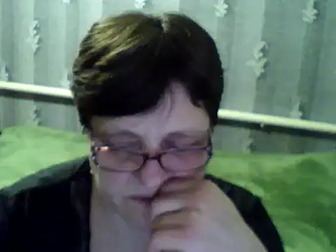 ElzaJewel online show from March 18, 2025, 8:04 pm