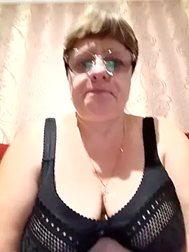 ElzaJewel online show from November 12, 2025, 6:58 am